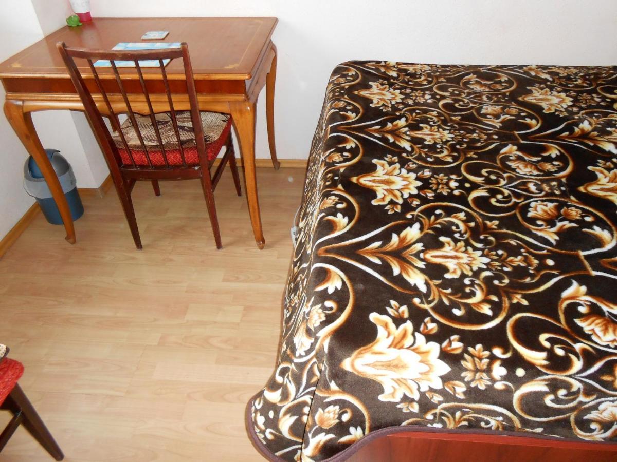 Host Tina Apartment บูคาเรสต์ ภายนอก รูปภาพ